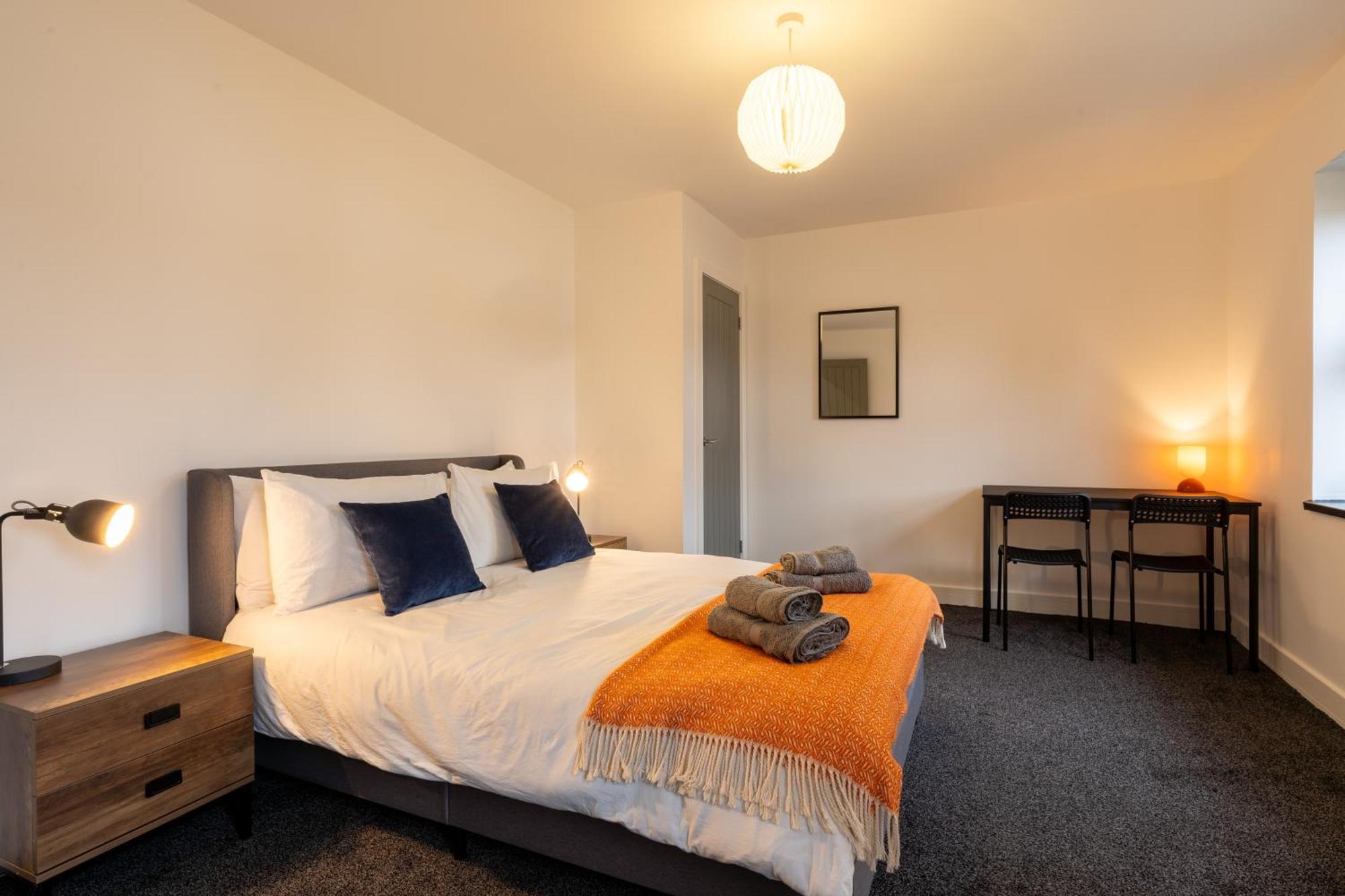 Modern 2-Bed Apartment With Balcony, Close To Oxford City Centre With Free Parking Екстер'єр фото