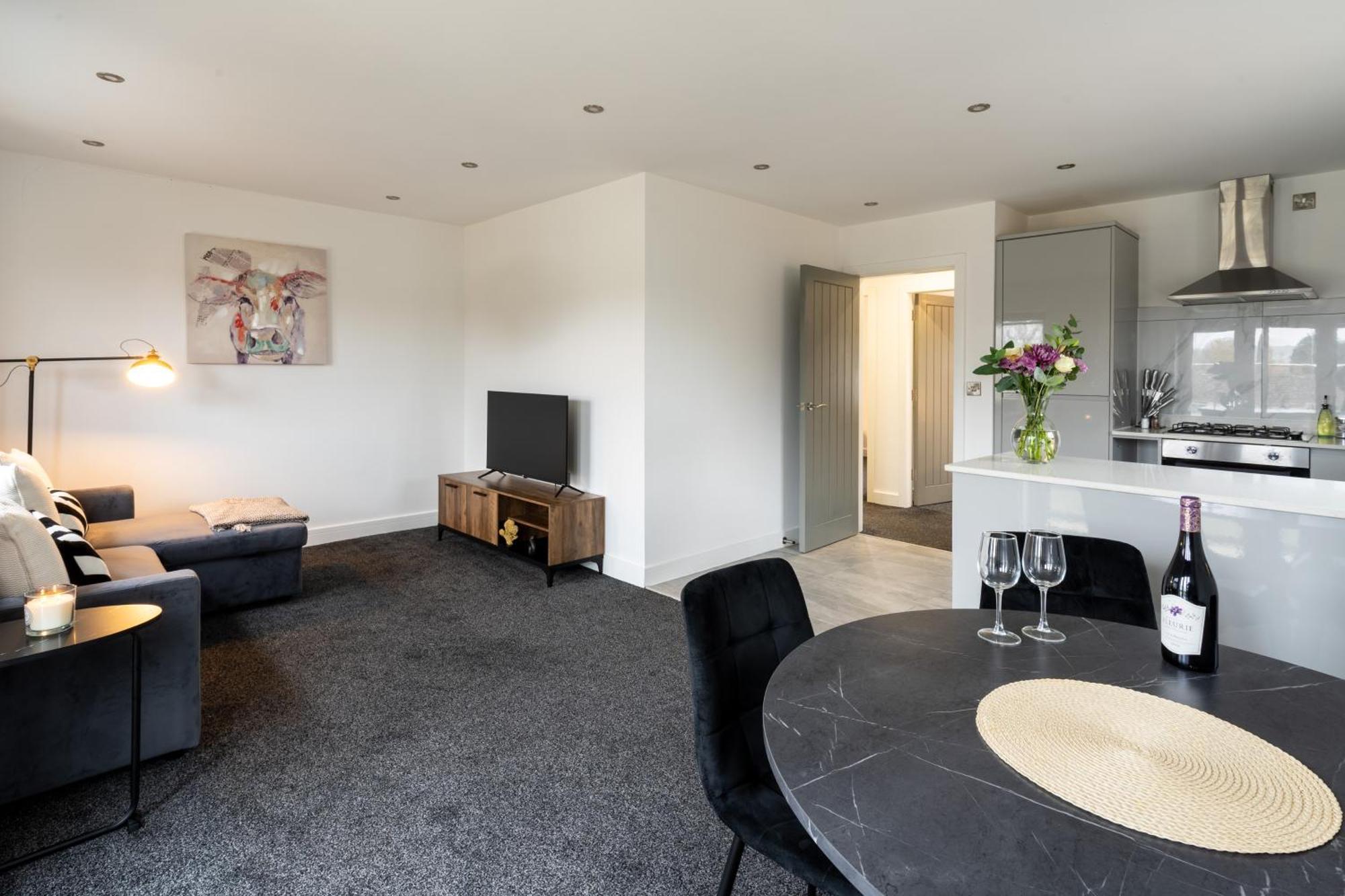 Modern 2-Bed Apartment With Balcony, Close To Oxford City Centre With Free Parking Екстер'єр фото